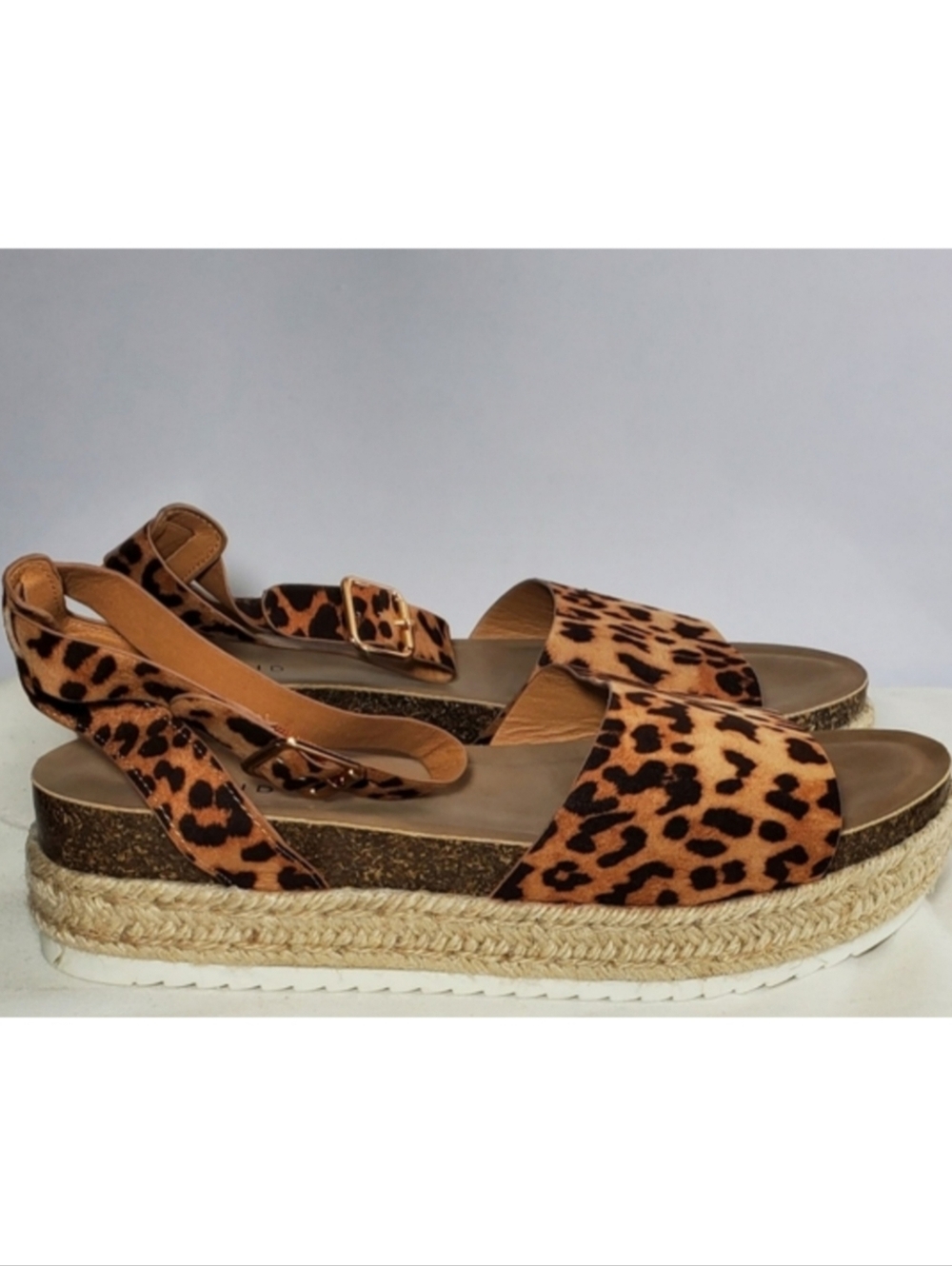 Torrid Women's Size 10.5W Leopard Print Platform Wedges.